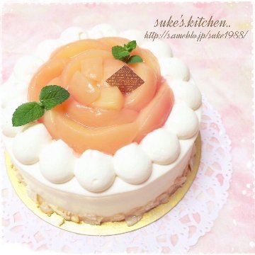 桃ケーキの画像